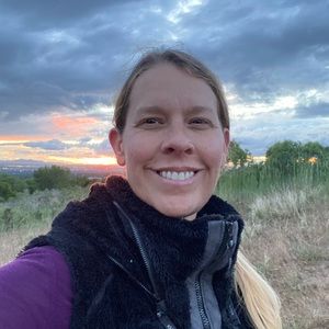 Meet your Posher, Lisa.